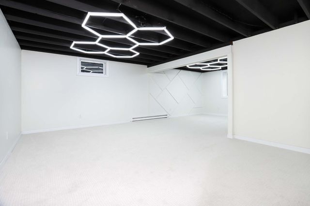 1920 53rd Avenue S, Fargo, ND 58104