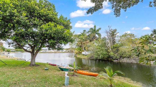 2040 NW 66th Ave, Margate, FL 33063