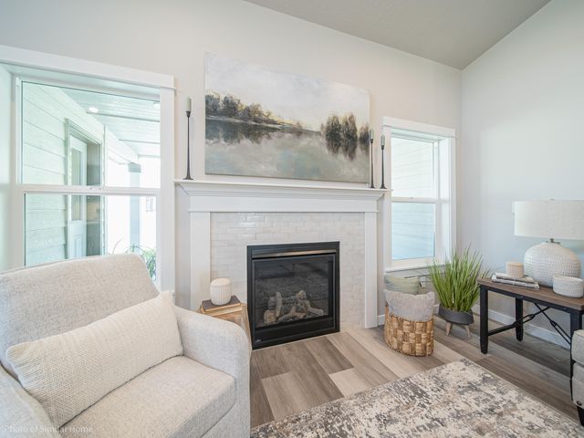 2452 Yamsay Drive 76, Medford, OR 97504