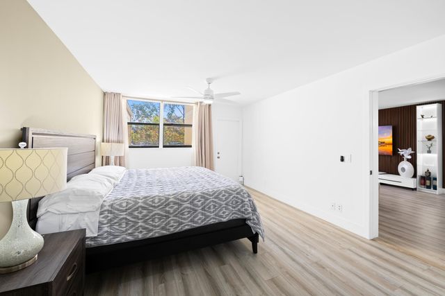 491 Racquet Club Road Unit 106, Weston, FL 33326