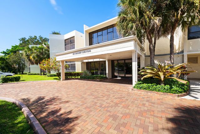 491 Racquet Club Road Unit 106, Weston, FL 33326