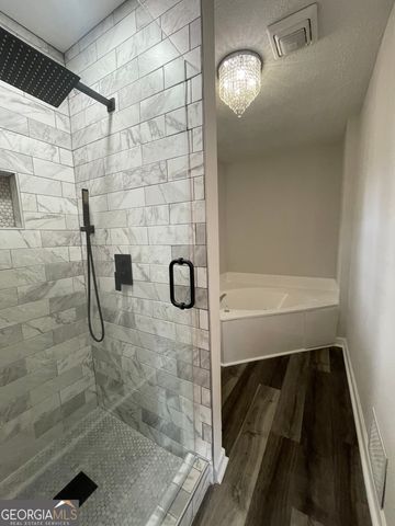 3325 Estate Lake Drive, Fairburn, GA 30213