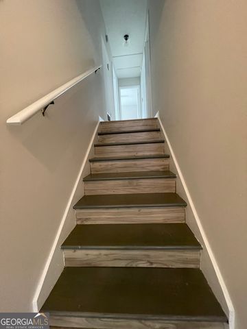 3325 Estate Lake Drive, Fairburn, GA 30213