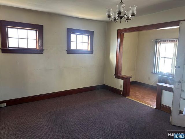 98 Dundee Avenue, Paterson, NJ 07503