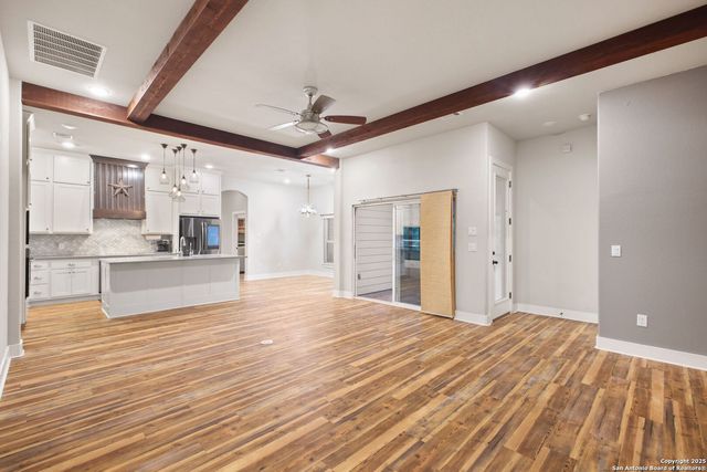 1547 Moon View, New Braunfels, TX 78132