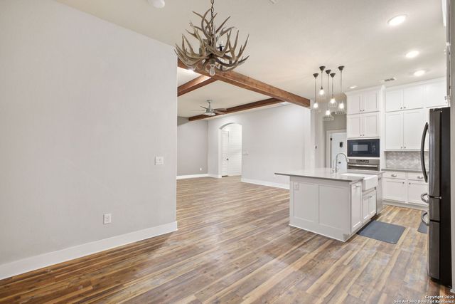 1547 Moon View, New Braunfels, TX 78132