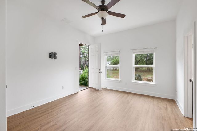 1547 Moon View, New Braunfels, TX 78132