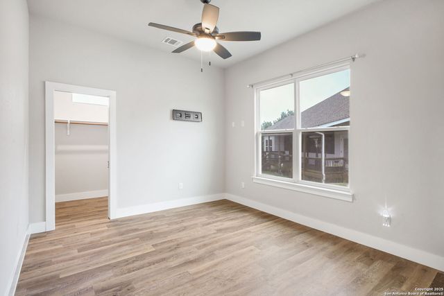 1547 Moon View, New Braunfels, TX 78132