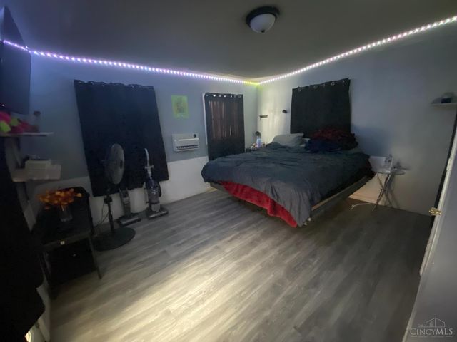 5116 Ravenna Street, Cincinnati, OH 45227