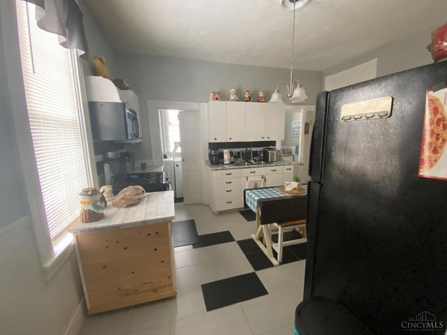 5116 Ravenna Street, Cincinnati, OH 45227