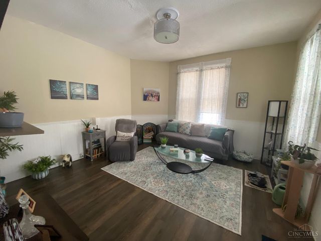 5116 Ravenna Street, Cincinnati, OH 45227