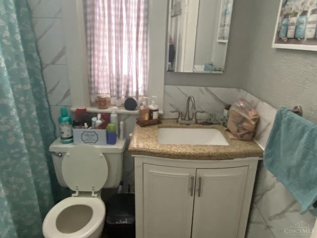 5116 Ravenna Street, Cincinnati, OH 45227