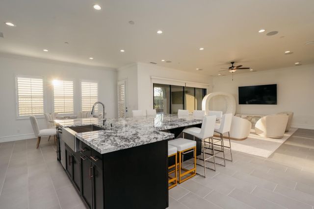 4200 Little Canyon Drive, Madera, CA 93636