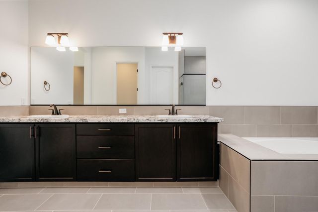 4200 Little Canyon Drive, Madera, CA 93636