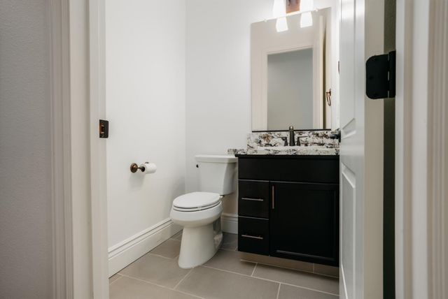 4200 Little Canyon Drive, Madera, CA 93636