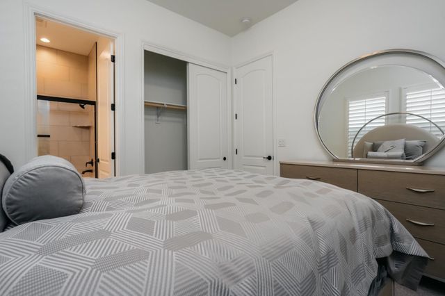 4200 Little Canyon Drive, Madera, CA 93636