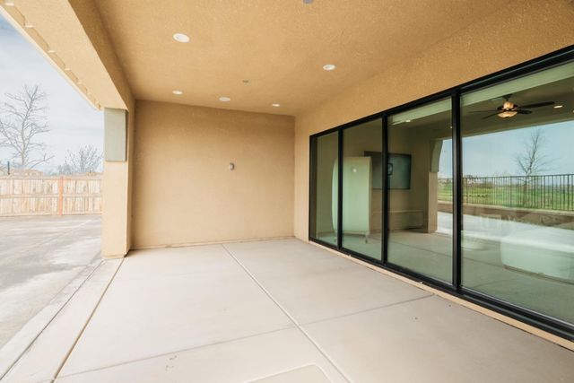 4200 Little Canyon Drive, Madera, CA 93636