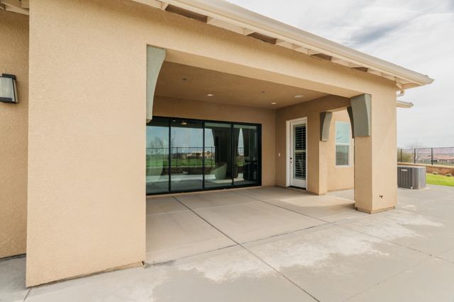 4200 Little Canyon Drive, Madera, CA 93636