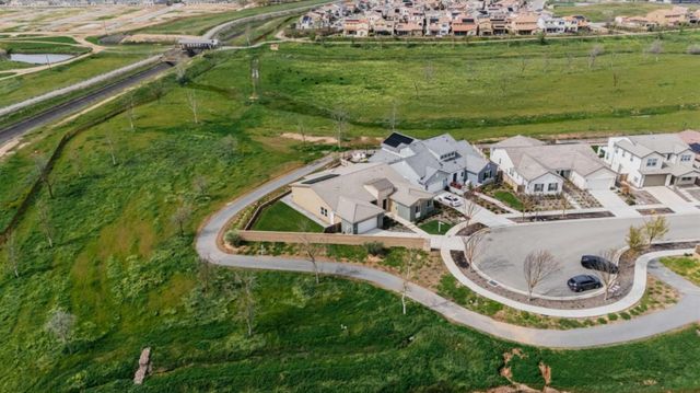 4200 Little Canyon Drive, Madera, CA 93636