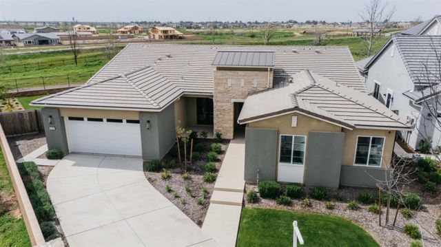 4200 Little Canyon Drive, Madera, CA 93636