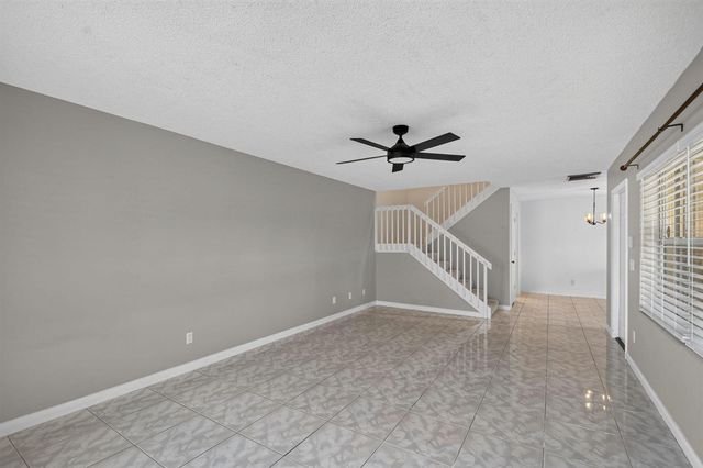 3504 Medford Court, Boynton Beach, FL 33436