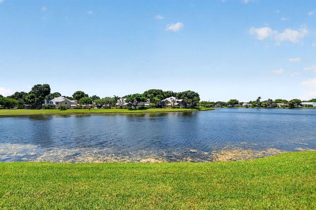 3504 Medford Court, Boynton Beach, FL 33436