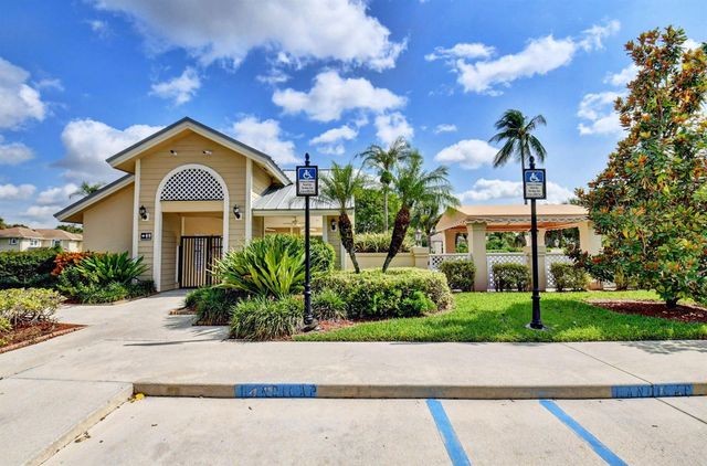 3504 Medford Court, Boynton Beach, FL 33436