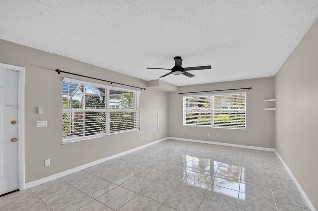 3504 Medford Court, Boynton Beach, FL 33436