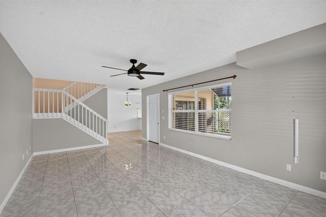 3504 Medford Court, Boynton Beach, FL 33436