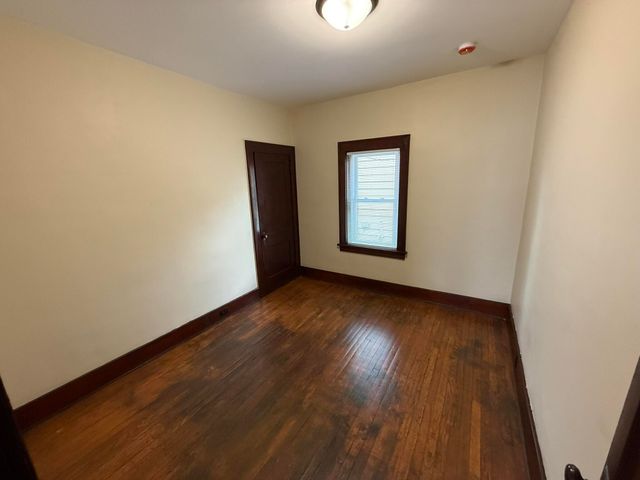 462 Catawba Avenue, Muskegon City, MI 49442