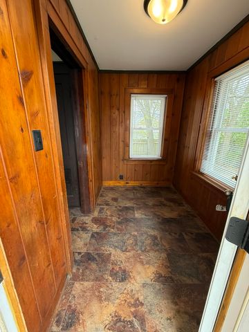 462 Catawba Avenue, Muskegon City, MI 49442