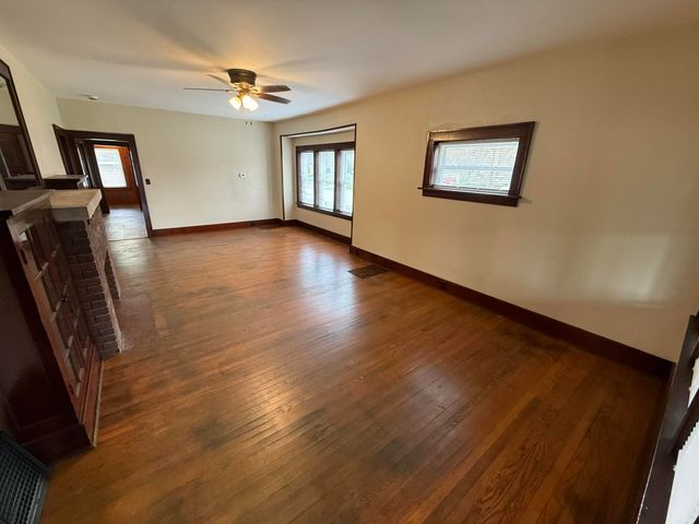 462 Catawba Avenue, Muskegon City, MI 49442