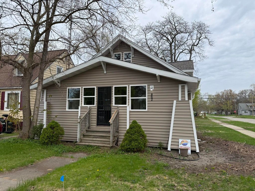 462 Catawba Avenue, Muskegon City, MI 49442