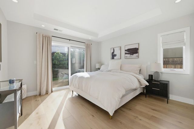 1129 Clovelly Lane, Burlingame, CA 94010