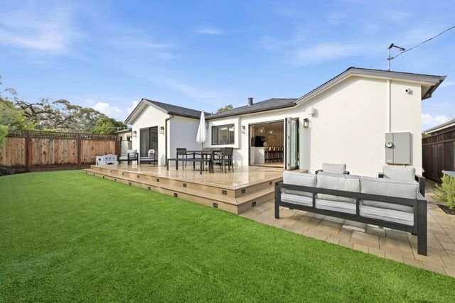 1129 Clovelly Lane, Burlingame, CA 94010