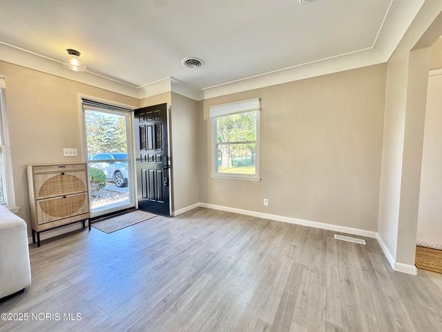 241 S Coy Road, Oregon, OH 43616