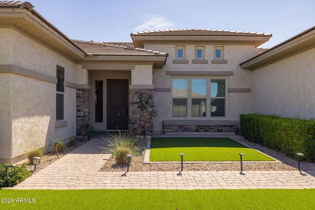 10611 E TUMBLEWEED Avenue, Mesa, AZ 85212