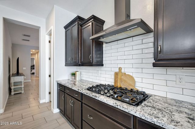 10611 E TUMBLEWEED Avenue, Mesa, AZ 85212