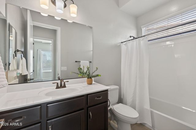 10611 E TUMBLEWEED Avenue, Mesa, AZ 85212