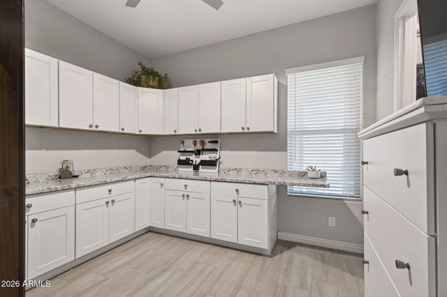 10611 E TUMBLEWEED Avenue, Mesa, AZ 85212