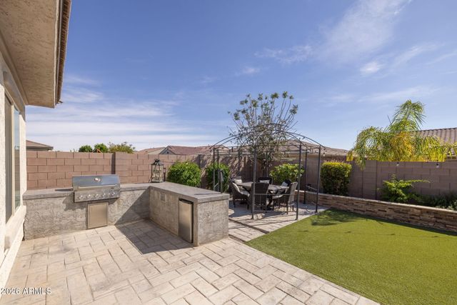 10611 E TUMBLEWEED Avenue, Mesa, AZ 85212