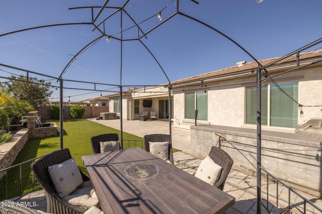 10611 E TUMBLEWEED Avenue, Mesa, AZ 85212