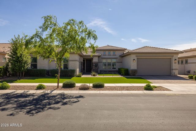 10611 E TUMBLEWEED Avenue, Mesa, AZ 85212