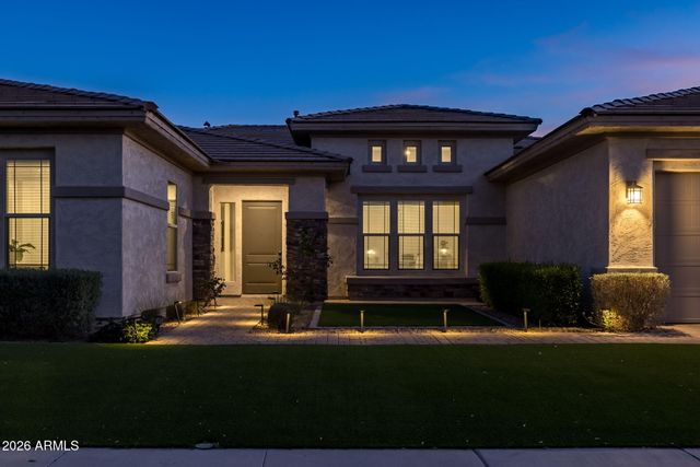 10611 E TUMBLEWEED Avenue, Mesa, AZ 85212