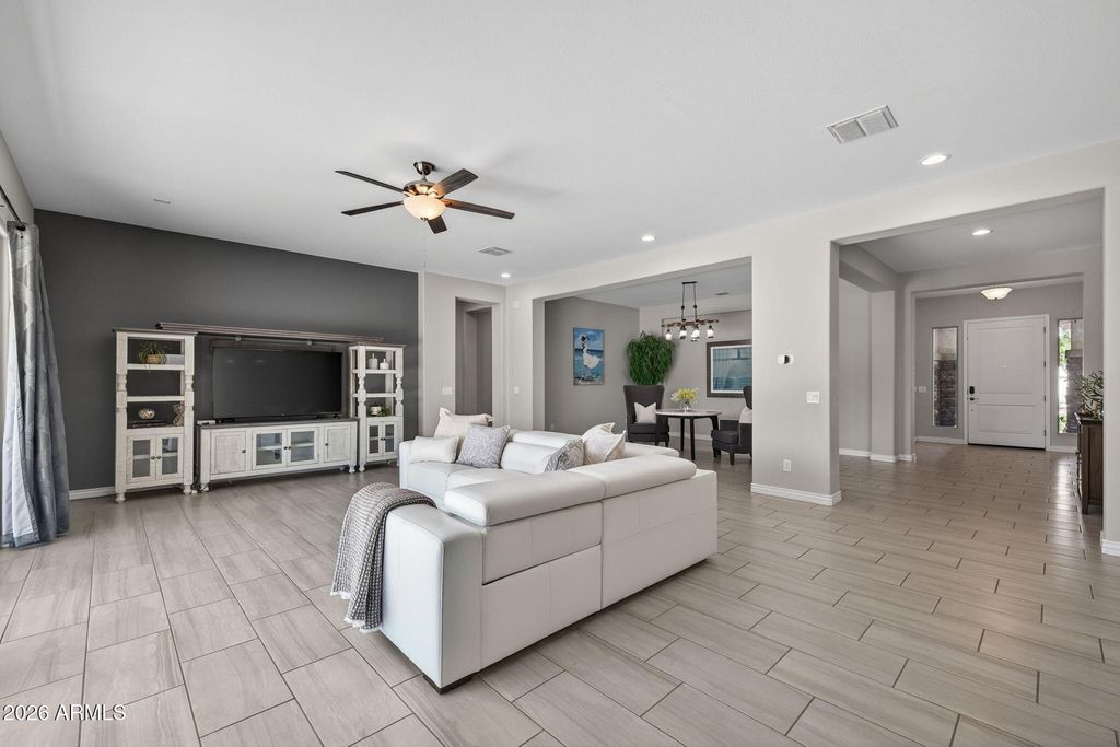 10611 E TUMBLEWEED Avenue, Mesa, AZ 85212 — photo 3