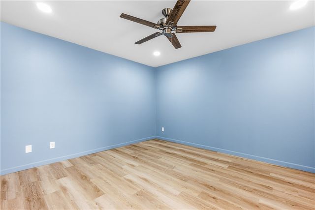 1400 Ocean Dr 403-C, Corpus Christi, TX 78404