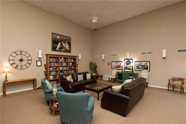 1400 Ocean Dr 403-C, Corpus Christi, TX 78404