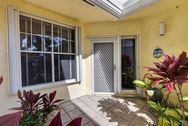 404 Mainsail Circle, Jupiter, FL 33477