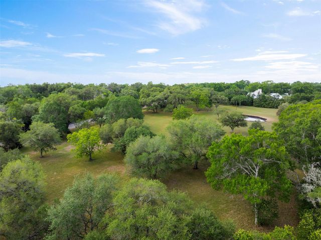 612 Fm 1457, Round Top, TX 78954