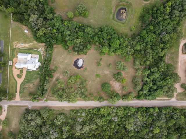 612 Fm 1457, Round Top, TX 78954